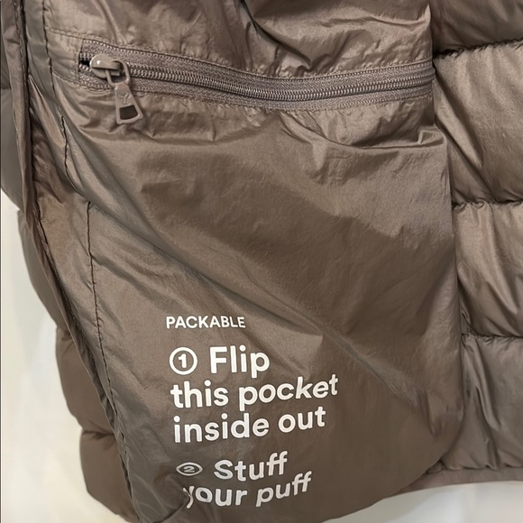 TNA The little Puff | Lightweight down packable puffer | Taupe - Picture 5 of 14